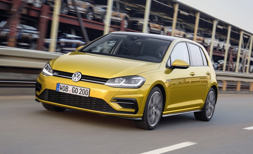 18 Volkswagen Golf Debuts With More Power Tech