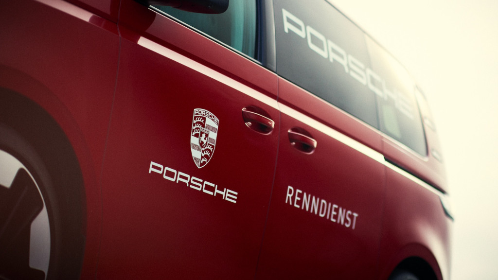 Volkswagen ID.Buzz Porsche Renndienst tribute