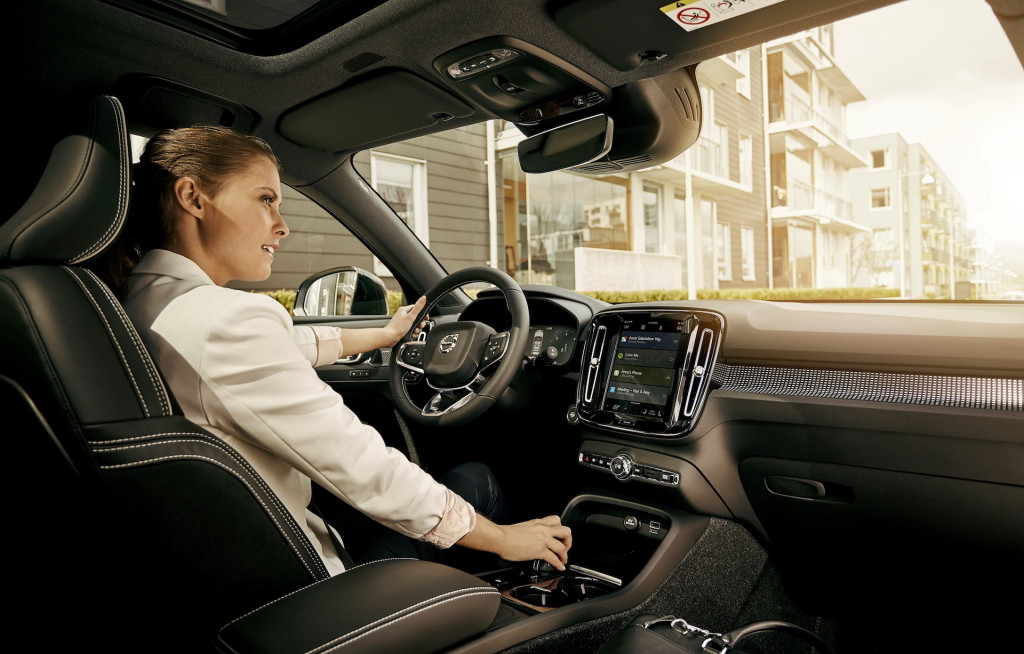 Google maps, apps, voice assistant coming soon to new cars? OK, Volvo says lead image