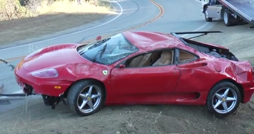 wreckage of a ferrari 360 modena that crashed on mulholland drive_100470523_l