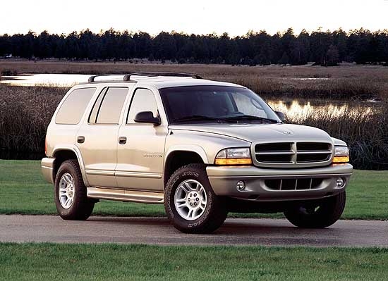 Dodge says its ’03 Durango will sport a hybrid powertrain, boosting fuel economy by up to 20 percent.