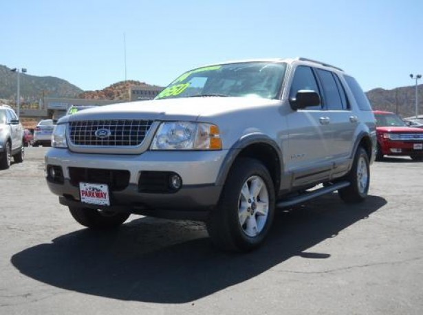 2004 Ford Explorer used car