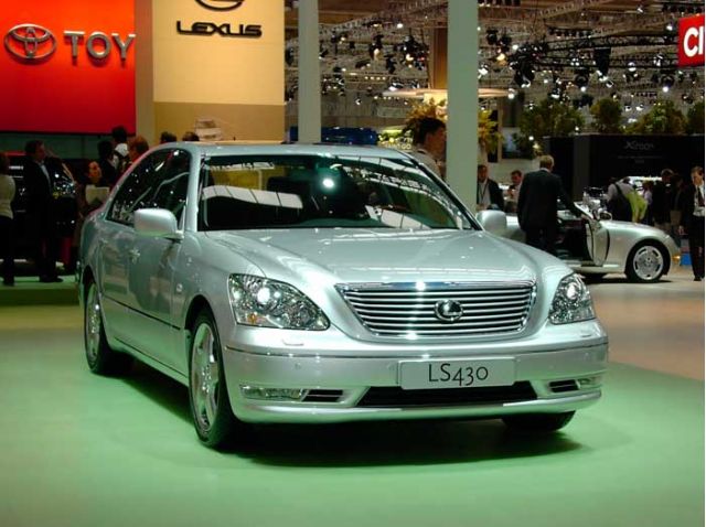2004 Lexus LS430