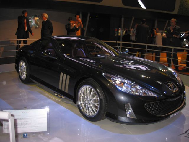 2004 Peugeot 907 concept