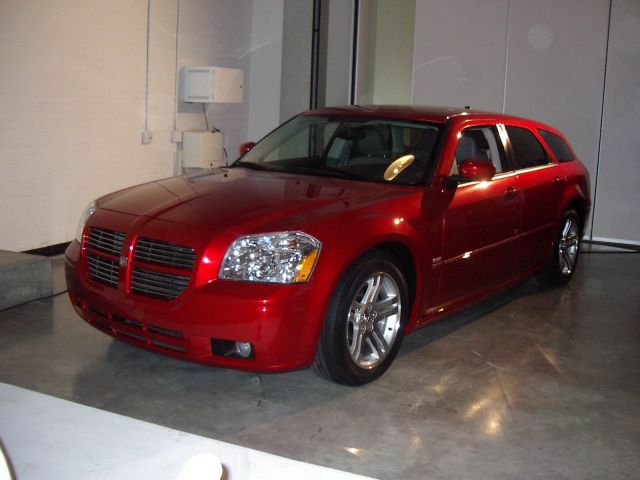 2005 Dodge Magnum R/T