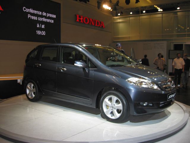 2005 Honda FR-V