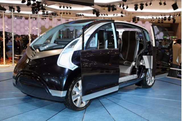2005 Suzuki Ionis concept 2005 Suzuki Ionis concept