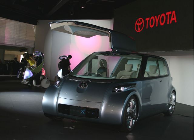 2005 Toyota Fine-X concept