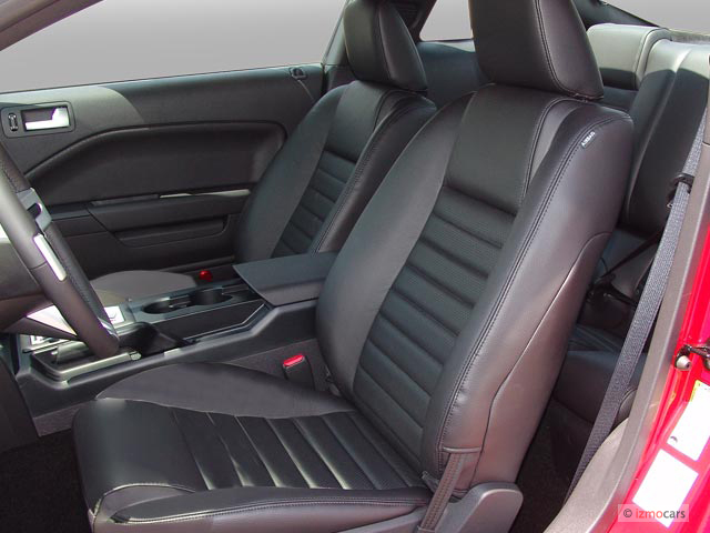 Image: 2006 Ford Mustang 2-door Coupe GT Premium Front Seats, size: 640
