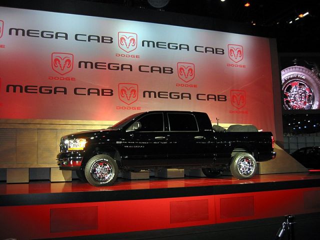 2006 Dodge Ram Mega Cab