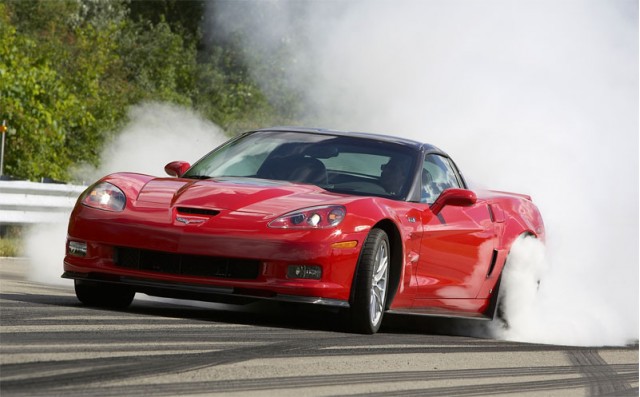 2009 Corvette ZR1 burns rubber