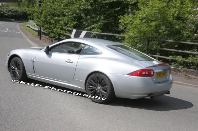 2009 Jaguar XK Spy Shots