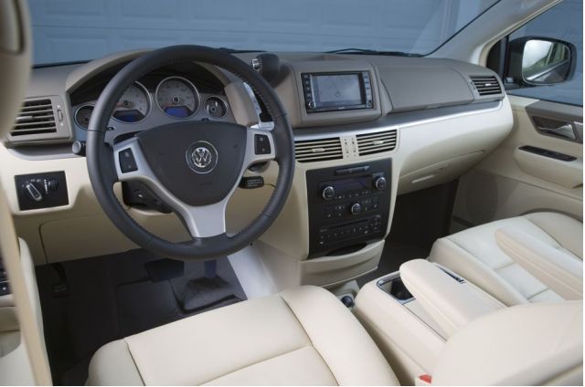 2009 Volkswagen Routan