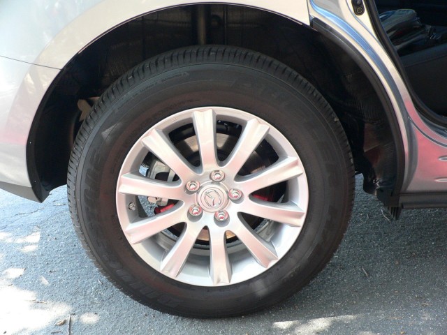 2010 Mazda CX-7 - base wheels are a similar style but don't fill wheelwells quite as well