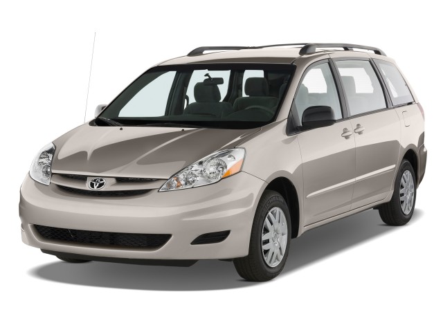 Toyota recalls 870,000 Sienna Minivans In The U.S. And Canada post image