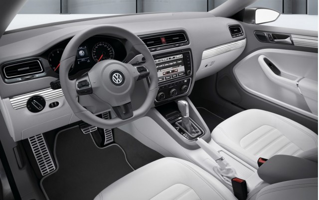 2010 Volkswagen New Compact Coupe Concept (2011 Volkswagen Jetta Coupe)