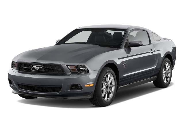 2011 Ford Mustang 2-door Coupe Premium Angular Front Exterior View