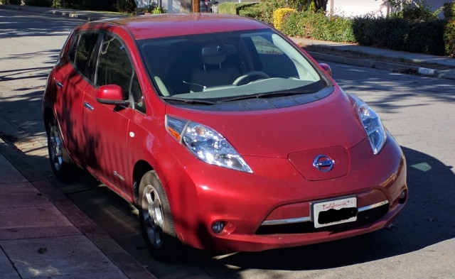 2012 Nissan Leaf SL electric car, owned by Shiva of Fremont, California, Oct 2017