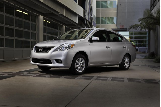 2012 Nissan Versa investigated following sudden airbag deployments post image