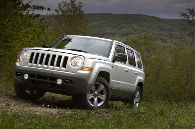  Revisión, calificaciones, especificaciones, precios y fotos de Jeep Patriot