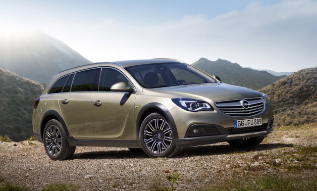 2013 Opel Insignia Country Tourer 2013 Opel Insignia Country Tourer