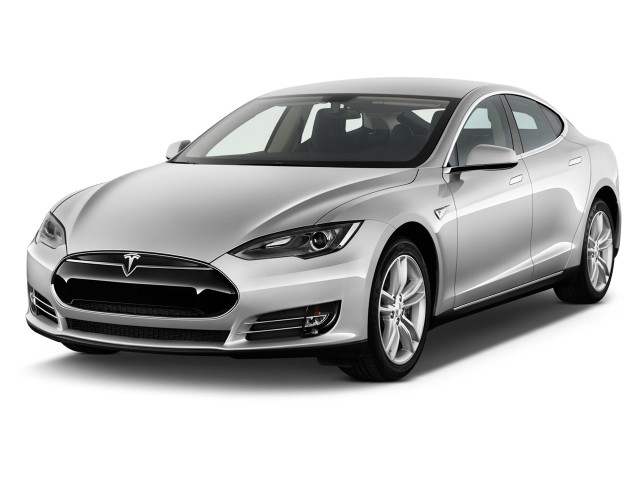 2013 Tesla Model S 4-door Sedan Angular Front Exterior View