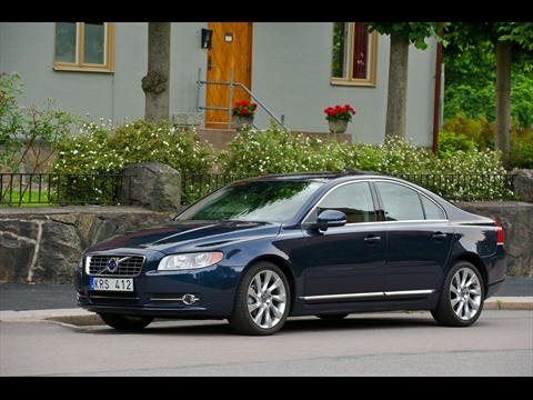 2011-2013 Volvo S80 Recalled For Transmission Software Glitch lead image