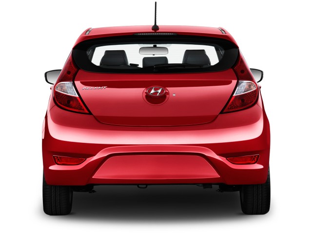 2014 Hyundai Accent Review: SR - Drive