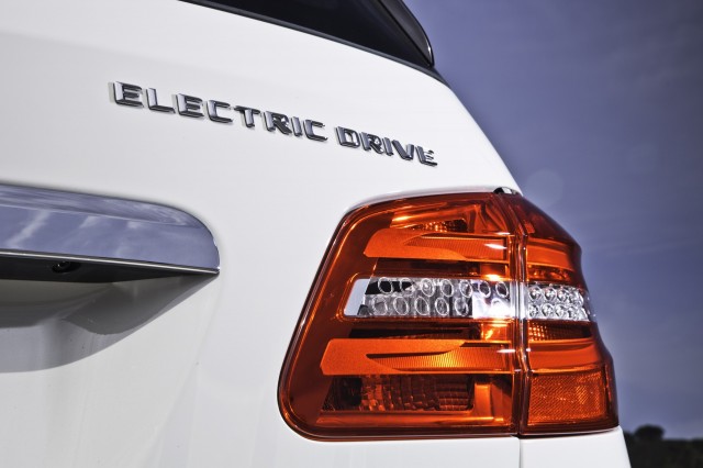 Essai Mercedes Classe B Electric Drive Electric Art 2015 - Vidéo