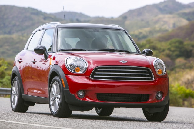 IIHS Small Car Crash Test Results: MINI Earns The Only 'Good'; Fiat, Nissan, Mazda Graded 'Poor' post image