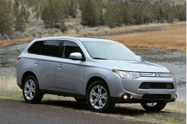 2014 Mitsubishi Outlander  -  First Drive, March 2013