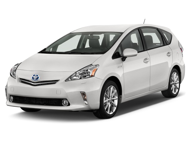 2014 Toyota Prius V 5dr Wagon Five (Natl) Angular Front Exterior View