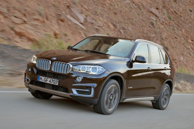 2015 BMW X5 Earns Five-Star Sweep In Federal Crash Tests post image