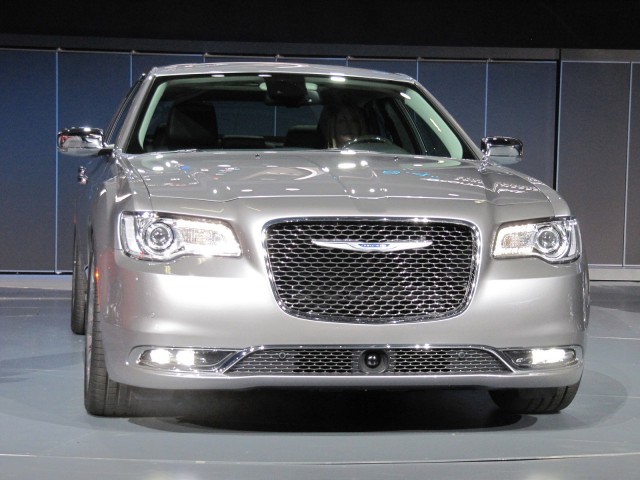 2015 Chrysler 300 Video post image
