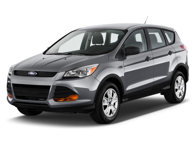 2015 Ford Escape FWD 4-door S Angular Front Exterior View