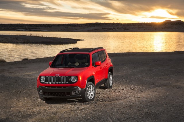 2015 Jeep Renegade Recalled Over Hacking Fears post image
