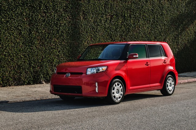 2015 Scion xB 2015 Scion xB