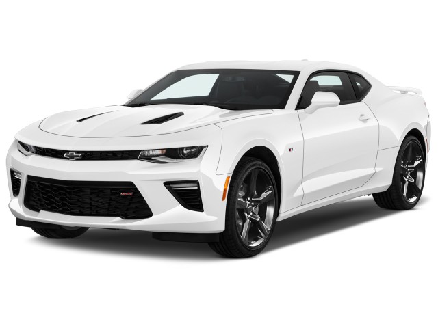 2016 Chevrolet Camaro 2-door Coupe SS w/2SS Angular Front Exterior View