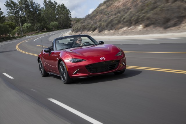 Mazda MX-5 Miata: The Car Connection's Best Convertible to Buy 2017 post image