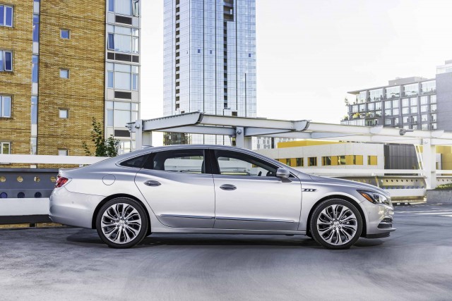 2017 Buick LaCrosse recalled for suspension problem: 11,246 U.S. vehicles affected post image