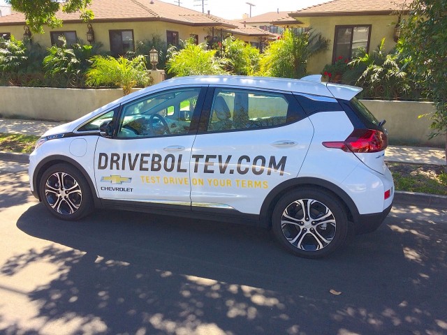 2017 Chevrolet Bolt Ev Electric Car Brought To Kelly Olsen S House For Test Drive