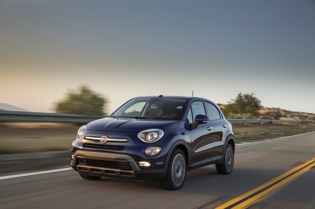 2017 FIAT 500X Review & Ratings