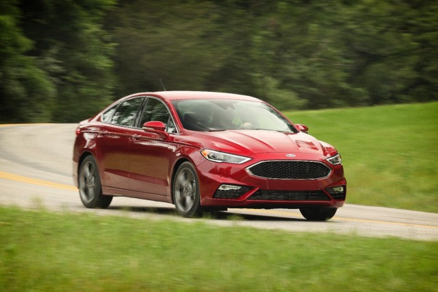 2020 Ford Fusion lineup trimmed for sedan's last year