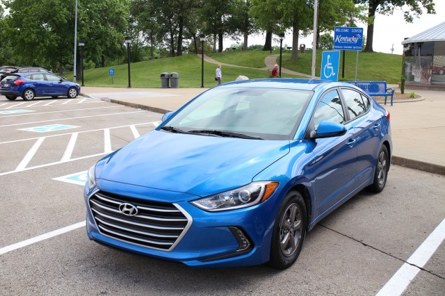 2017 Hyundai Elantra Eco road trip, May 2016 - Kentucky welcome center
