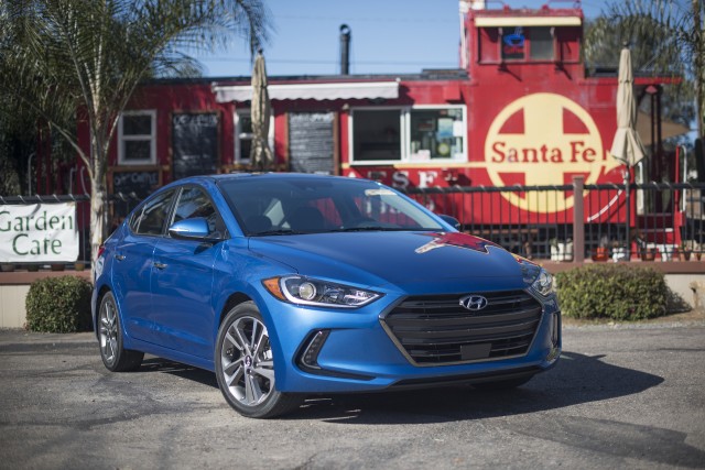 2017 Hyundai Elantra recalled over brake problems: nearly 34,000 vehicles affected post image