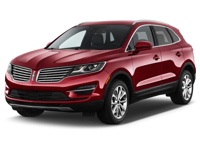 2017 Lincoln MKC Select FWD Angular Front Exterior View