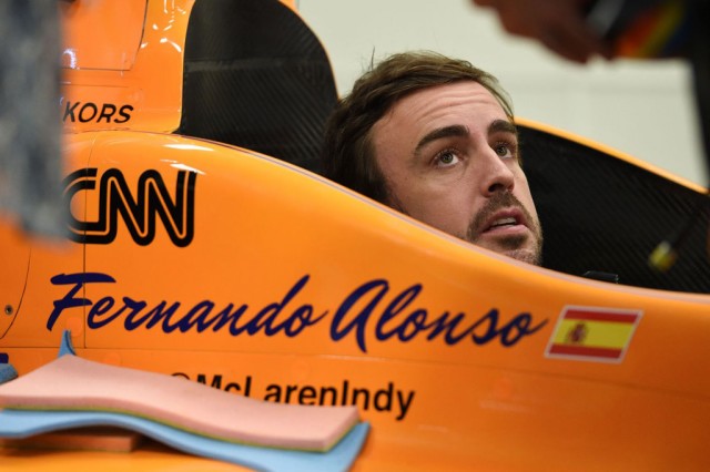 First Look At Mclaren S New Race Car For The 17 Indy 500