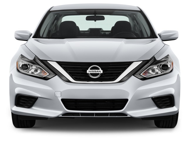 2017 Nissan Altima 2.5 S Front Exterior View
