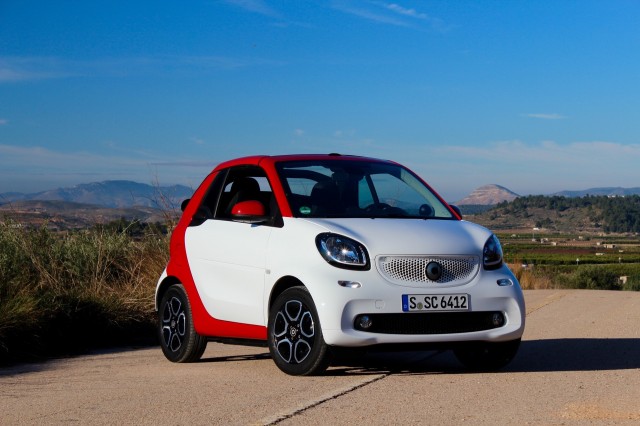 2017 Smart Fortwo Cabriolet  -  First Drive, January 2016