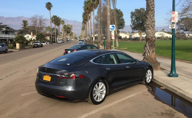 koppeling agitatie benzine Life with Tesla Model S: coast to coast in a new 100D (and how it differed  from my old 85)
